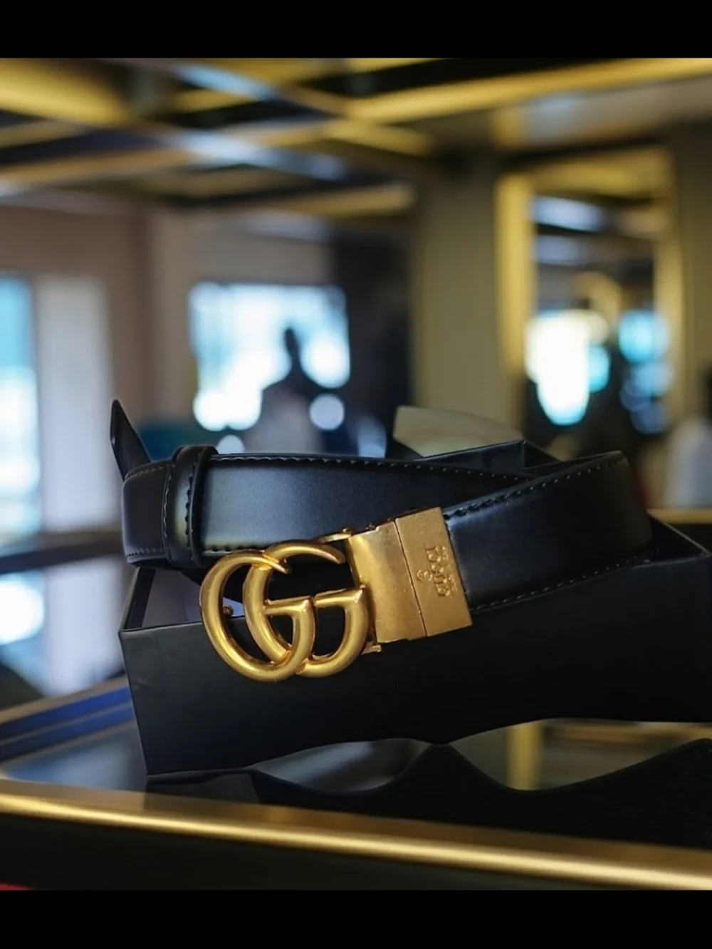 Gucci Black Leather Belt with Gold Double-G Buckle 32"-38" - Picture 1 of 5